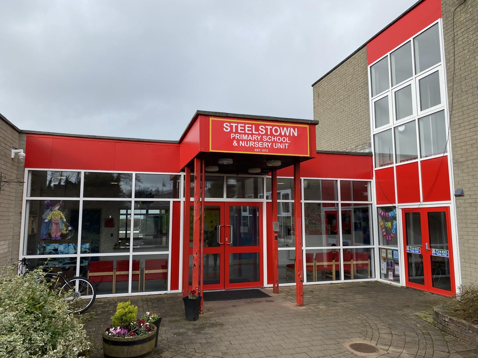 Steelstown Steelstown Primary School - Imac Group